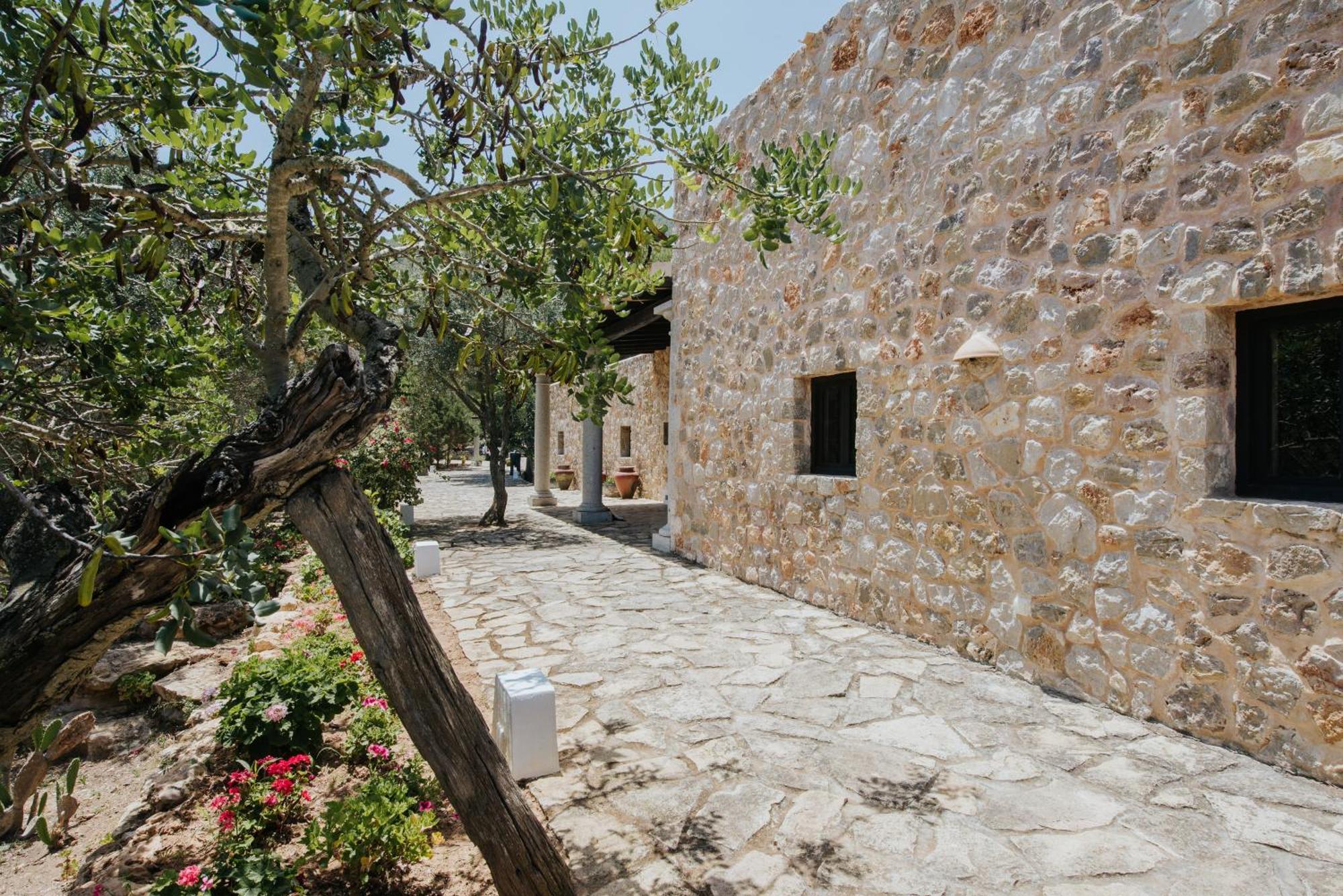 Villa & Guesthouse Paissa D'En Bernat カラ・タリダ エクステリア 写真