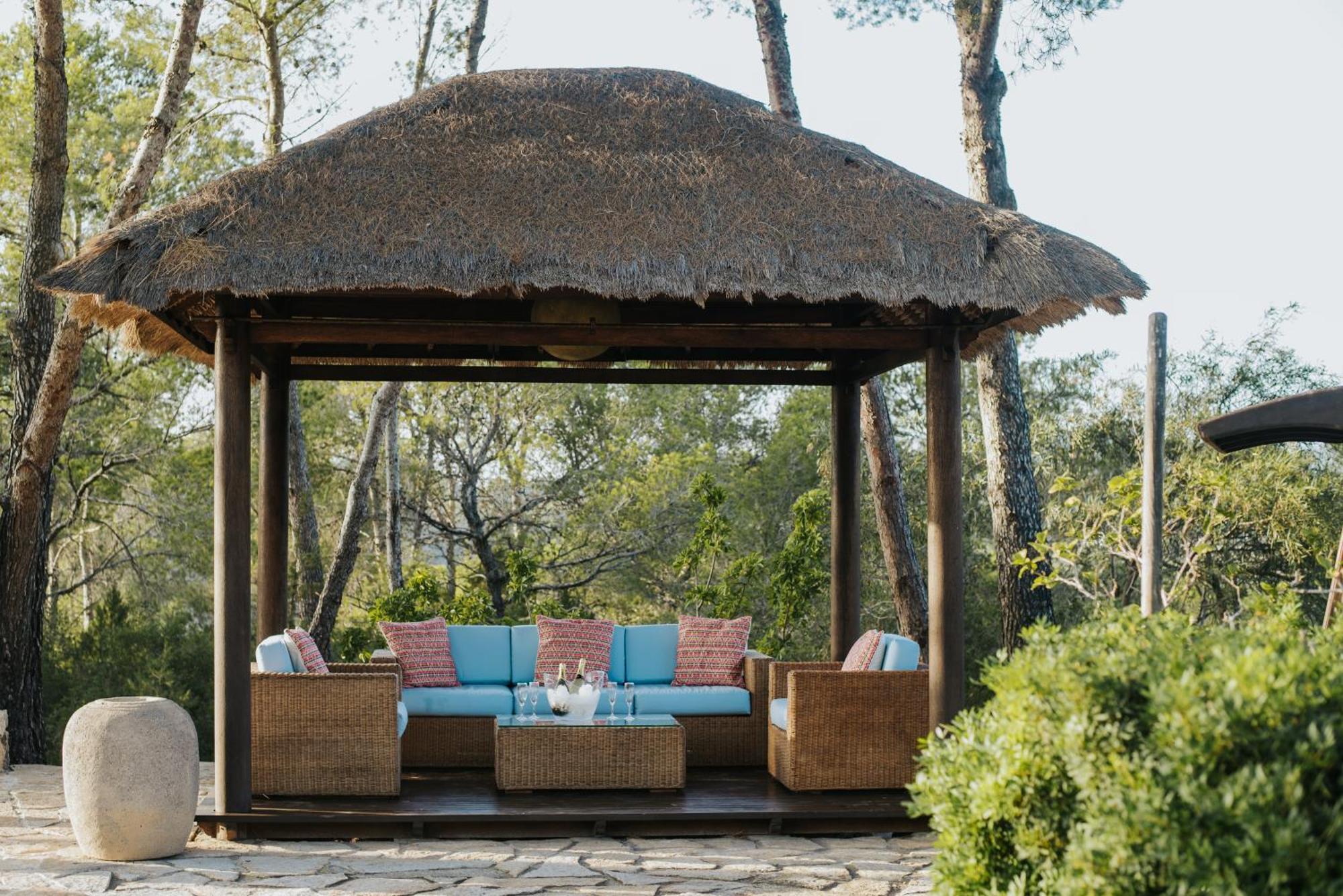 Villa & Guesthouse Paissa D'En Bernat カラ・タリダ エクステリア 写真