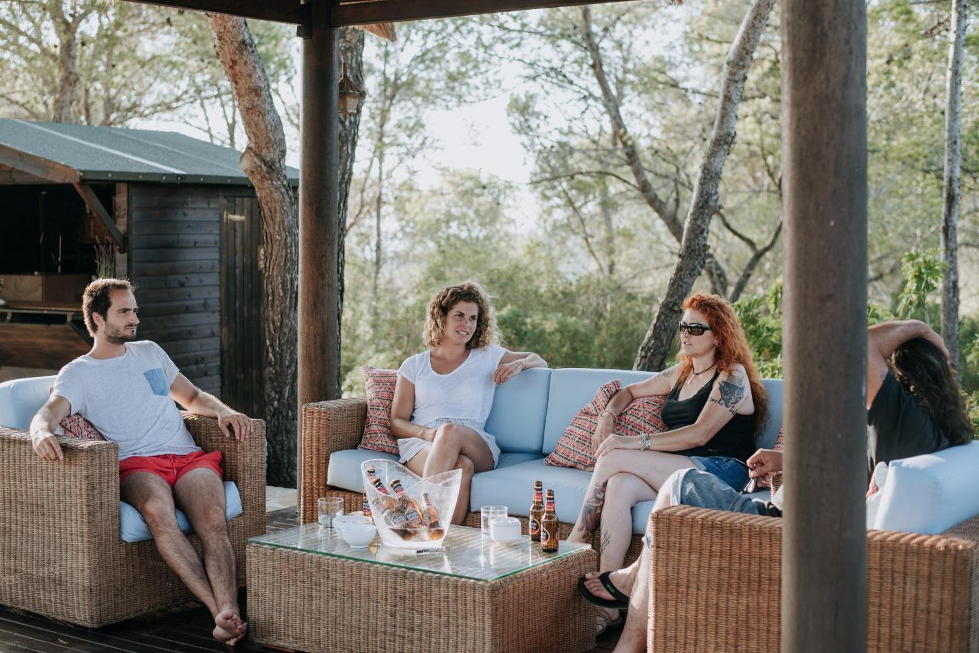 Villa & Guesthouse Paissa D'En Bernat カラ・タリダ エクステリア 写真