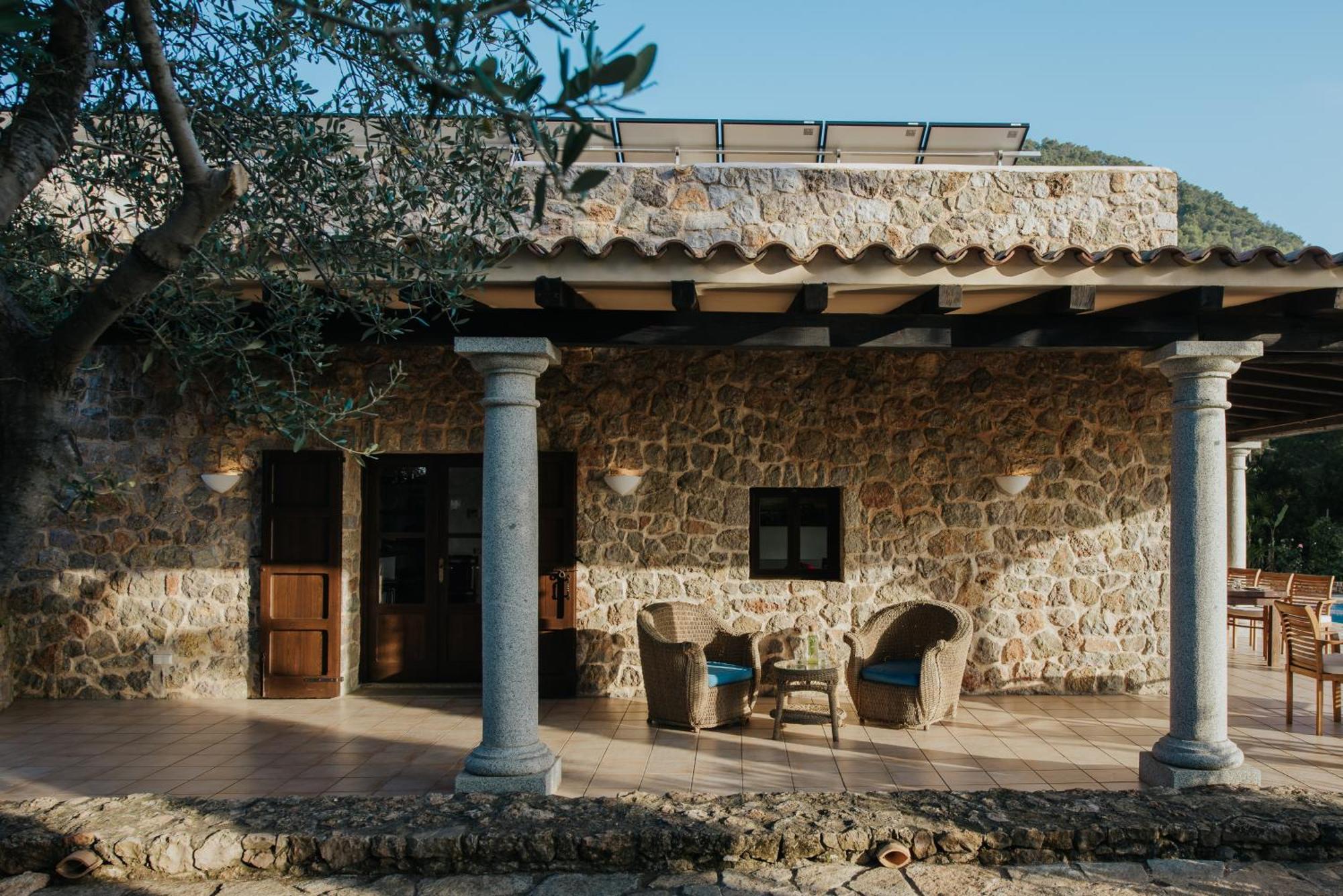 Villa & Guesthouse Paissa D'En Bernat カラ・タリダ エクステリア 写真